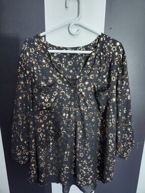 torrid Black and Gold Star & Moon V-Neck Tunic